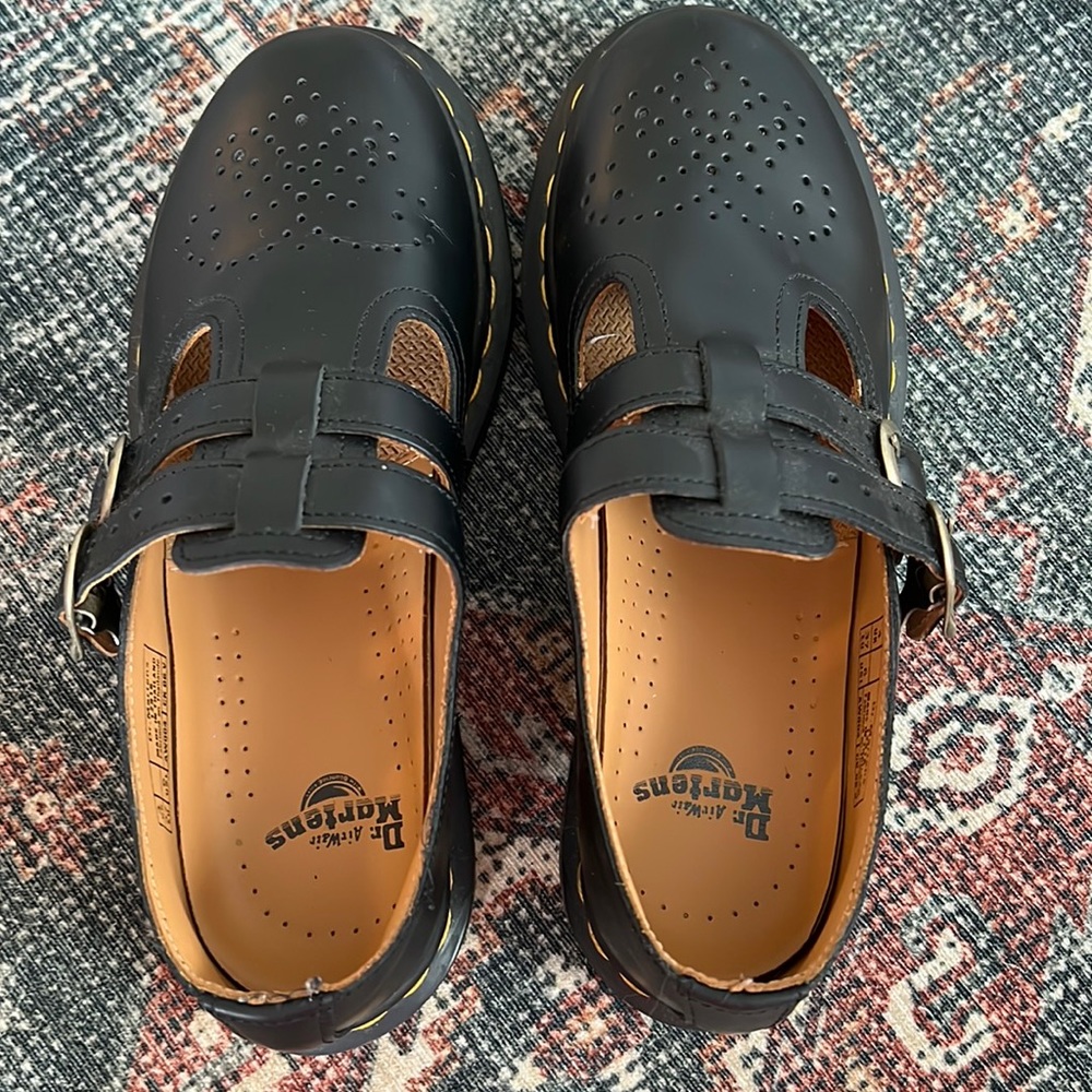 8065 Smooth Leather Mary Jane Dr.Marten